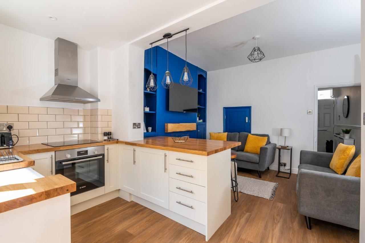 Stylish, Centrally Located Terrace - Pass The Key Йорк Екстер'єр фото